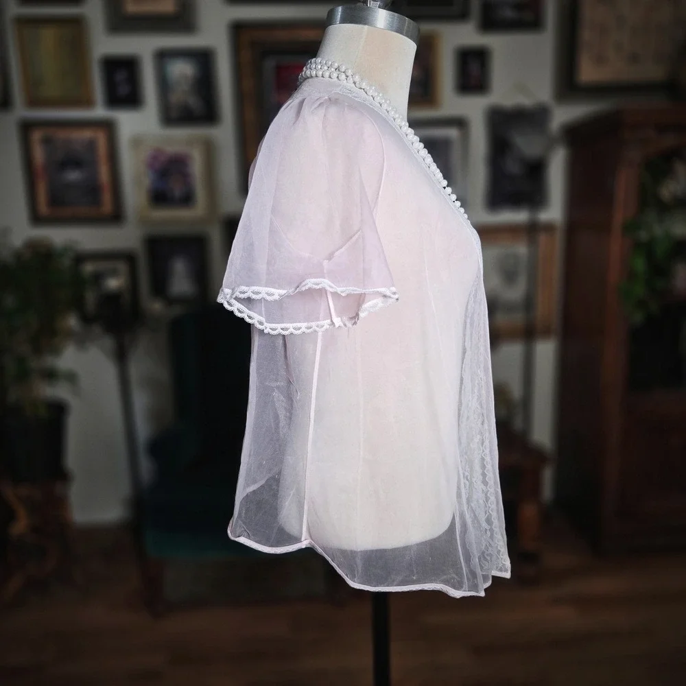 Vintage 70s Sedu Sheer Pink‎ Lace Trim Short Sleeve Kimono Robe One Size